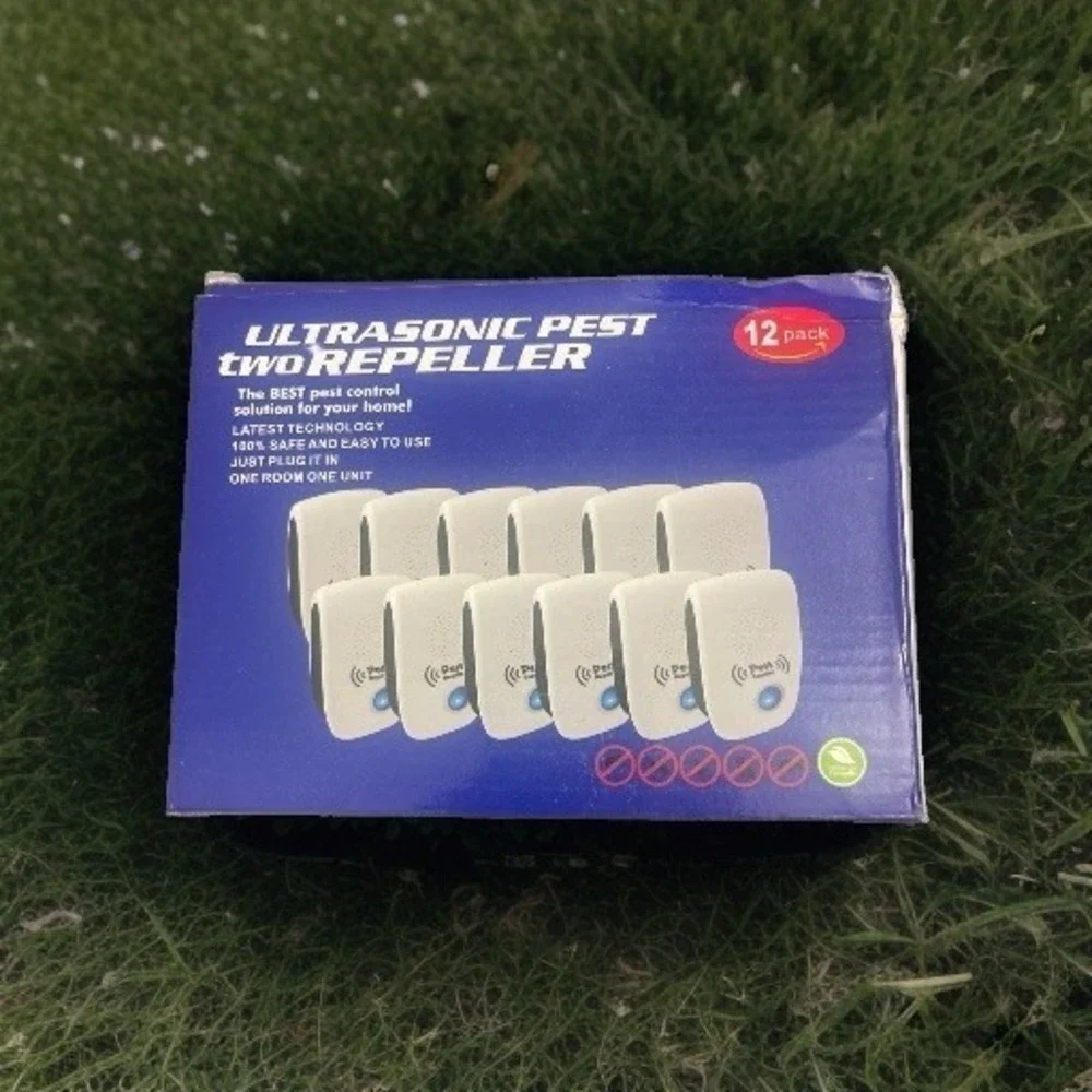 Ultrasonic Pest Two Repeller 12 Pack - One Room One Unit Safe And Easy To Use